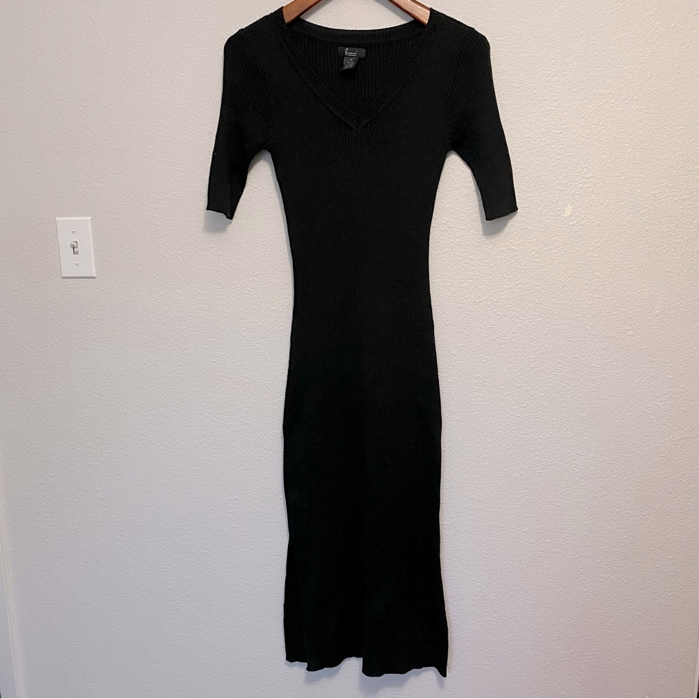 Frenchi Black V-Neck Midi Sweater Dress